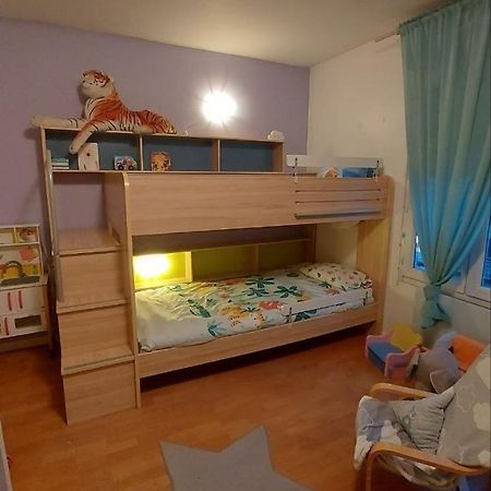 Appartement Familial Pour 6 Adultes Et 5 Enfants A 10 Min De Disney Bailly-Romainvilliers Zewnętrze zdjęcie