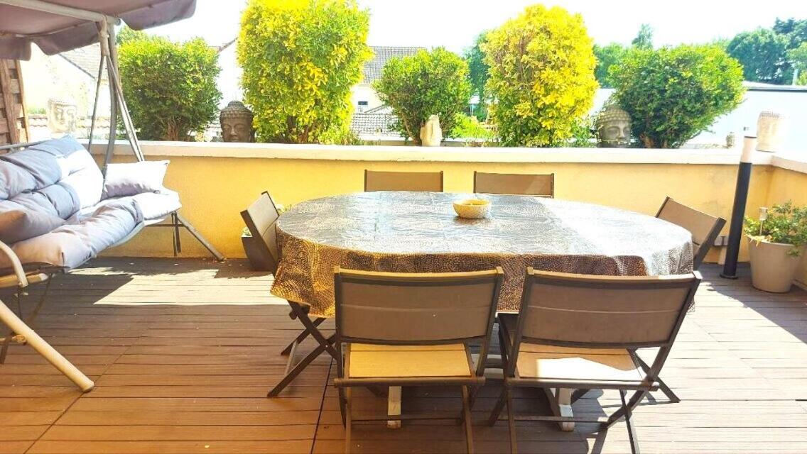 Appartement Familial Pour 6 Adultes Et 5 Enfants A 10 Min De Disney Bailly-Romainvilliers Zewnętrze zdjęcie